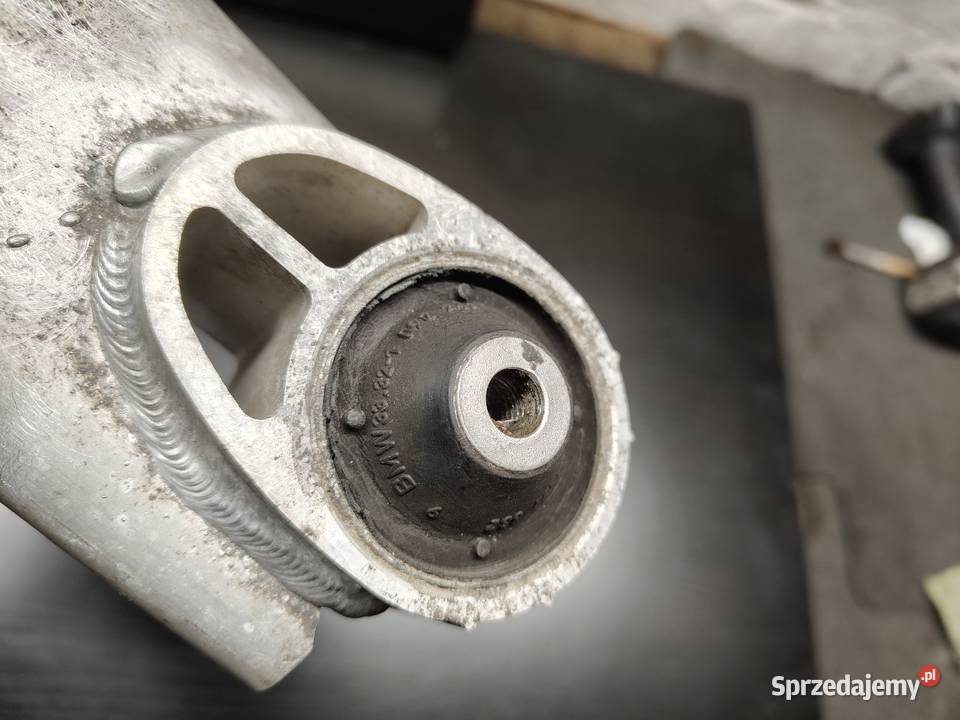 Bmw e39 sedan wahacz tylny H lewy prawy oryginał osobowe