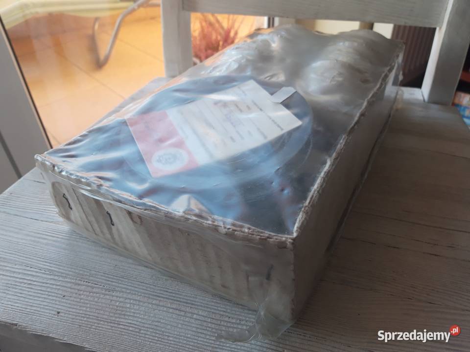 Filiżanki ze spodkami Tułowice 6 nowe PRL Bielsko-Biała