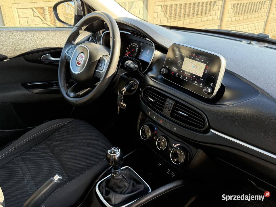 Fiat Tipo 2018 14 turbo benzyna Fiat świętokrzyskie Ostrowiec Świętokrzyski sprzedam