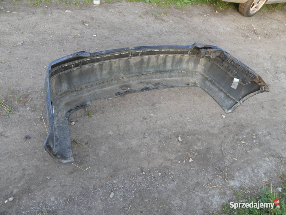 Zderzak tylny tył Volskwagen Bora sedan