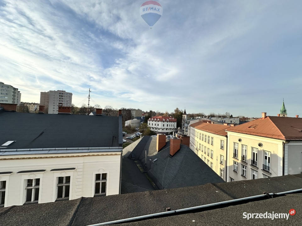 Całe piętro w reprezentacyjnej kamienicy Centrum Bielsko-Biała sprzedam