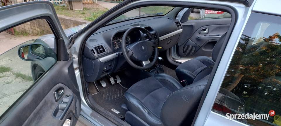 Sprzedam prywatne auto Renault Clio 2 Ph2 Sport Radom