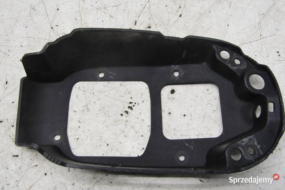 OSŁONA OBUDOWA GNIAZDA ŁADOWANIA MITSUBISHI lubelskie