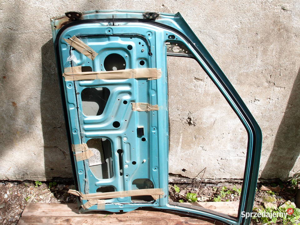 Nissan Micra K10 Drzwi prawe Tylna klapa K11 Bak Łódź