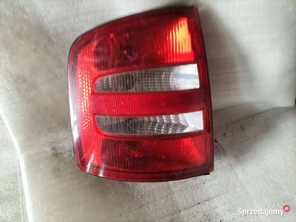 Lampa Tył Skoda Fabia I lewa ZSB 6Y9945096 lampy tylne sprzedam