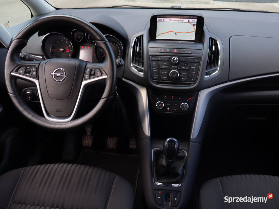 Opel Zafira 14 Turbo czerwony Zafira śląskie Katowice