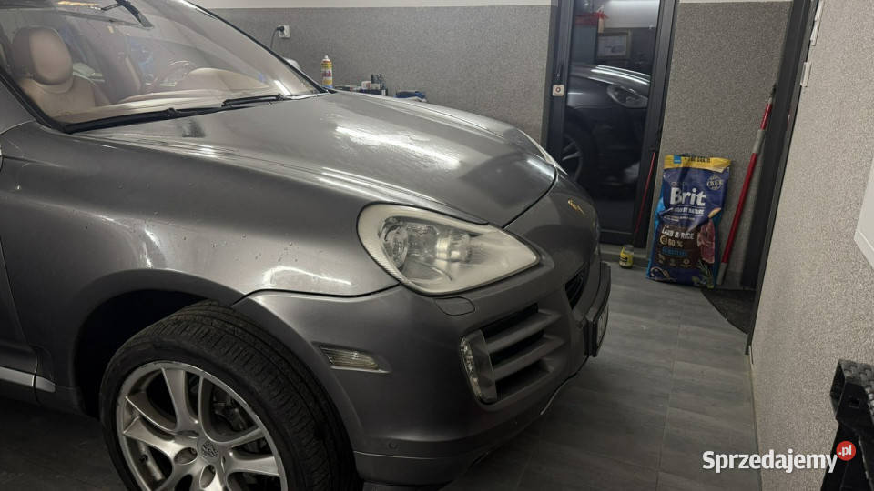 Porsche Cayenne 30tdi quattro doinwestowany diesel Cayenne Gdańsk
