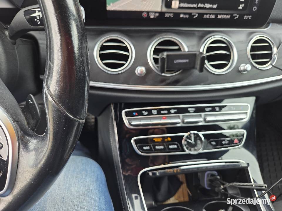 MERCEDES E400D Rok produkcji 2019 Krasne sprzedam