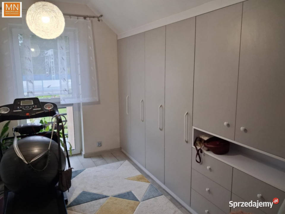 sprzedaży domu wolnostojącego 135m2 Kłaj sprzedam