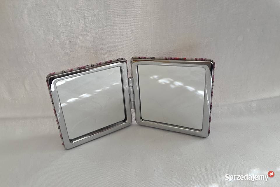 lusterko małe kompaktowe Sevilla Hiszpania dolnośląskie Wrocław