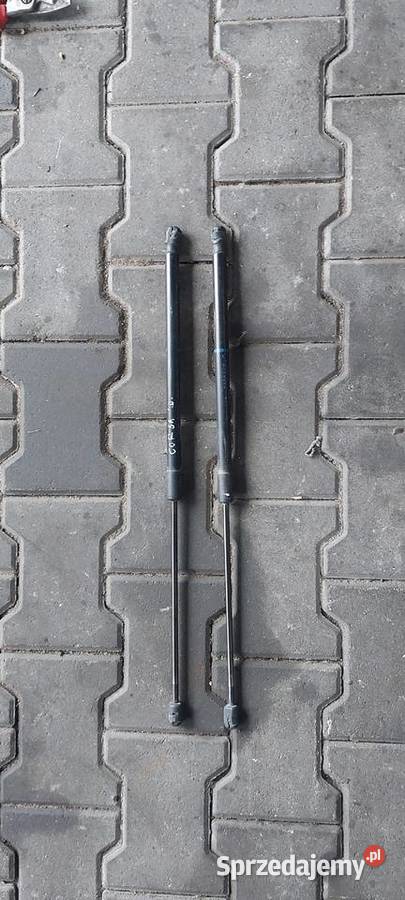 Mortyzatory klapy bagażnika Opel Corsa D Rok produkcji 2010