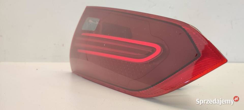 MERCEDES W247 LAMPA PRAWY TYŁ RHD ANGLIK