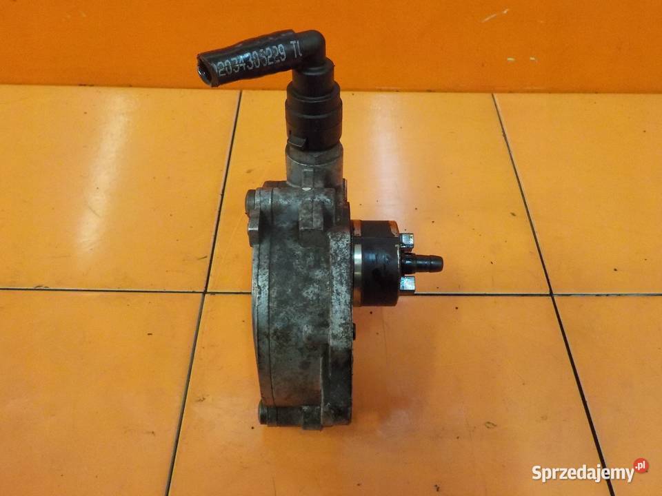 MERCEDES CLK W209 18 K 09r 184 271 vacum pompa