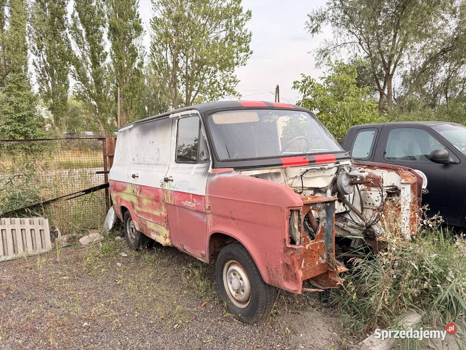 FORD TRANSIT 1977r Rok produkcji 1977