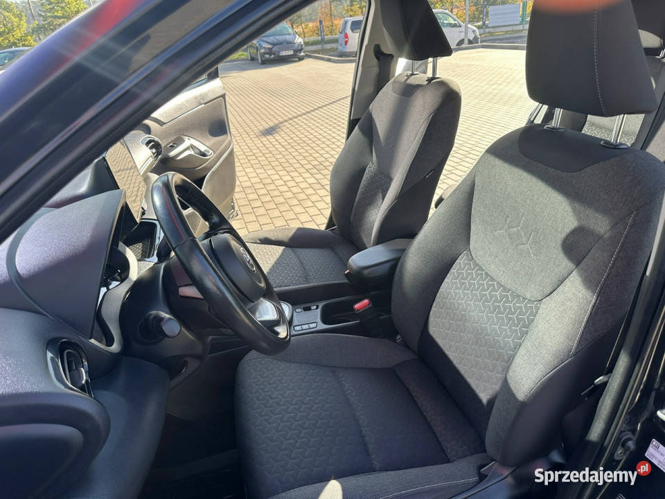 Toyota Yaris Cross Salon Kamera Navi Alu Android kurtyny powietrzne opolskie Kąty Opolskie