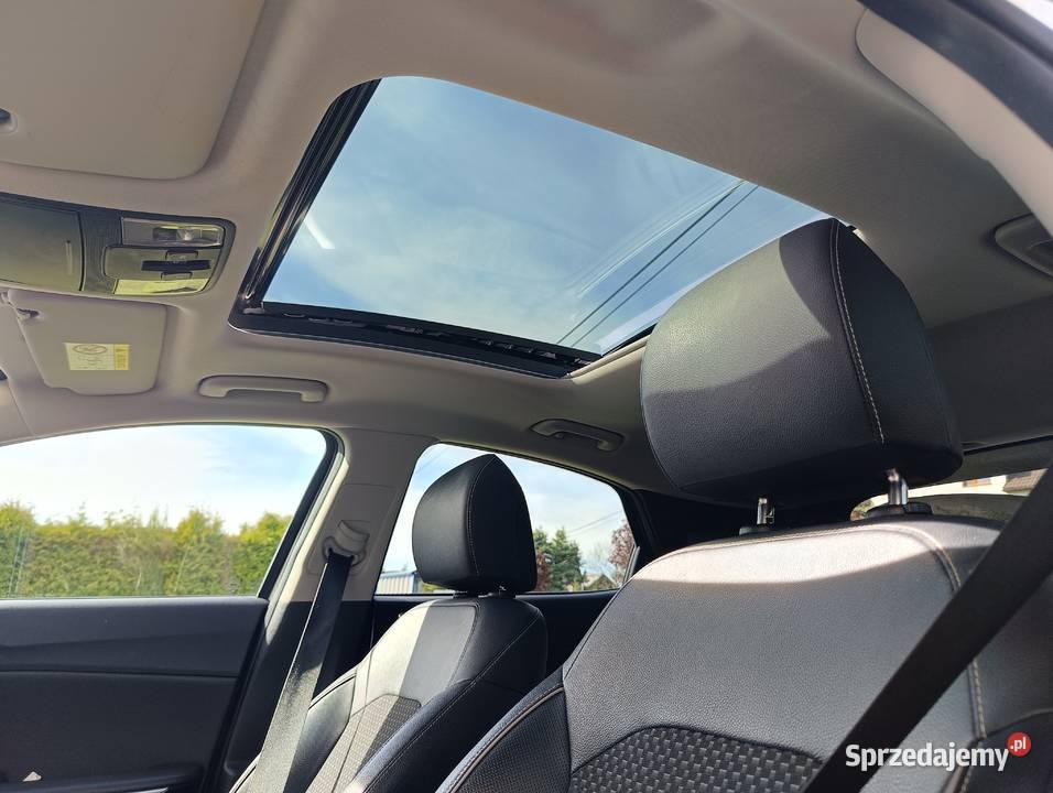 Kia xcced salon poska Trzyciąż