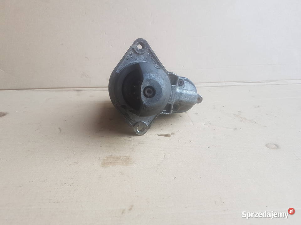 Suzuki Ignis MH 0410 rozrusznik bosch 13 diesel Legnica