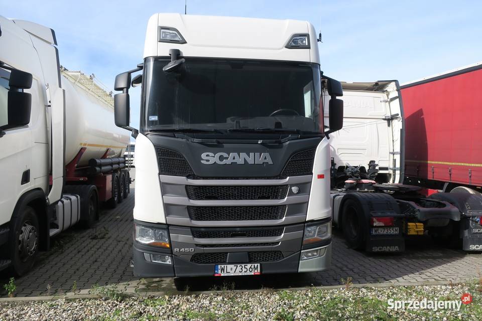 Ciągnik siodłowy SCANIA R450