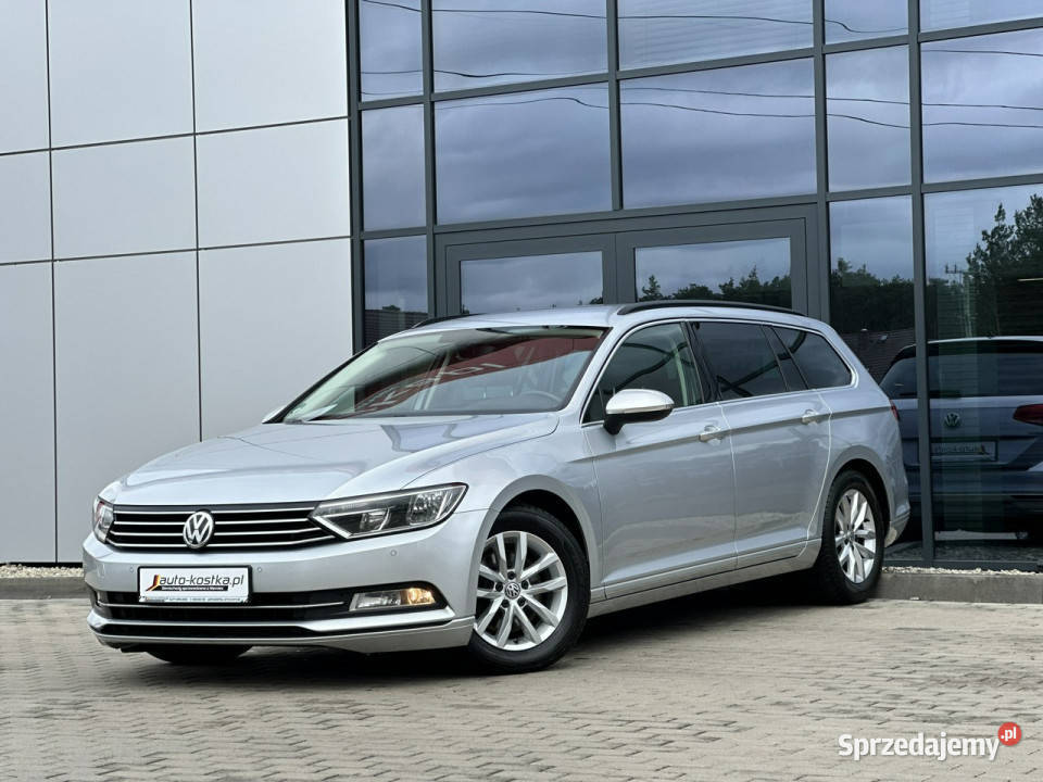 Volkswagen Passat Variant 8xALU Elefotele ACC lakier metallic