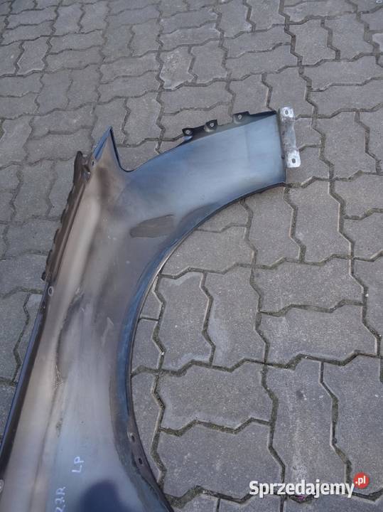 AUDI A8 D3 0307 BLOTNIK LEWY PRZOD LZ7R Przemęt