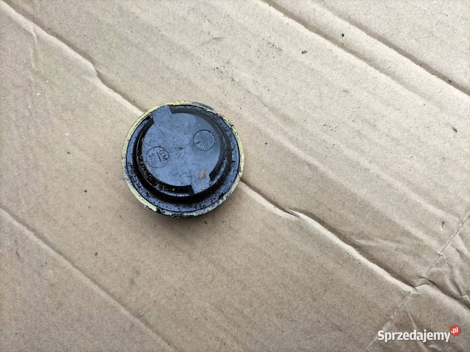 OPEL 90412508 KOREK SILNIKA WLEWU OLEJU osobowe sprzedam
