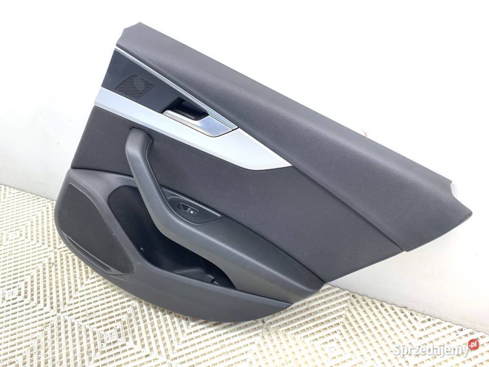 BOCZEK DRZWI PRAWY TYŁ AUDI A4 B9 Kombi podkarpackie