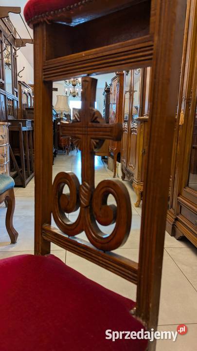 Klęcznik orzechowy Belgia do renowacji sklep Meble Dąbrowa Górnicza
