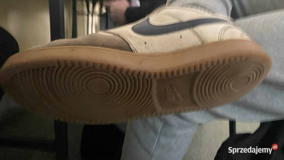 Nike court vision rozmiar 44 Bzianka sprzedam