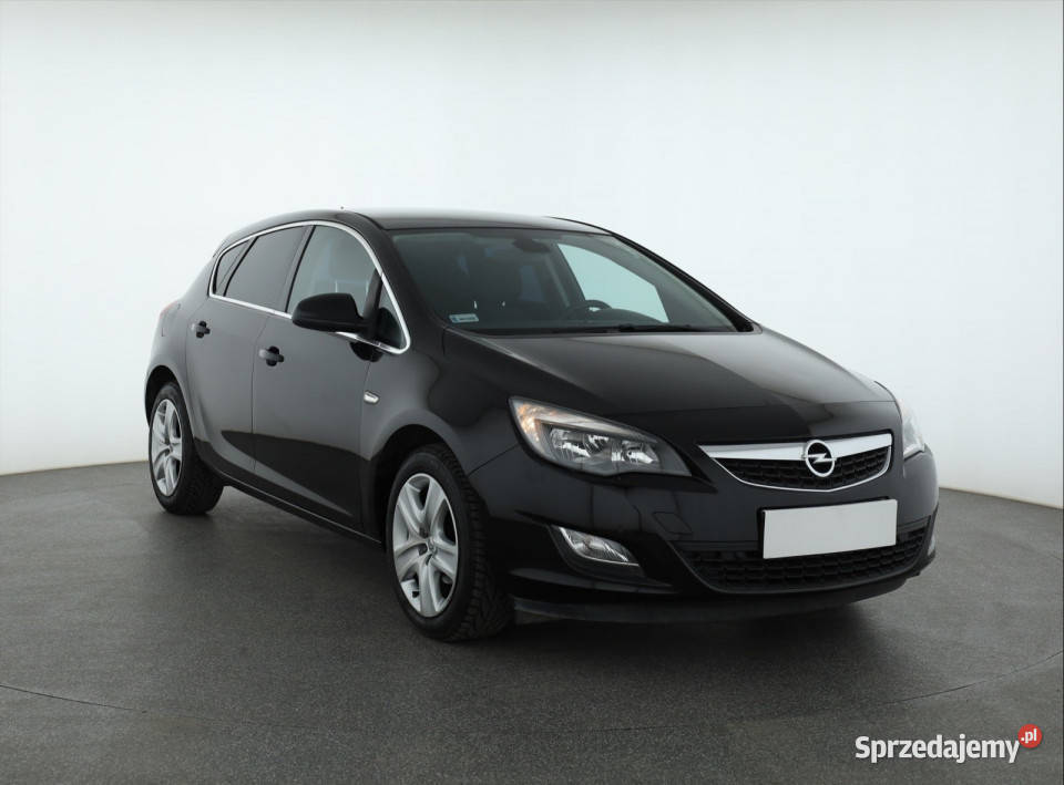 Opel Astra 14 T podgrzewane fotele Piaseczno