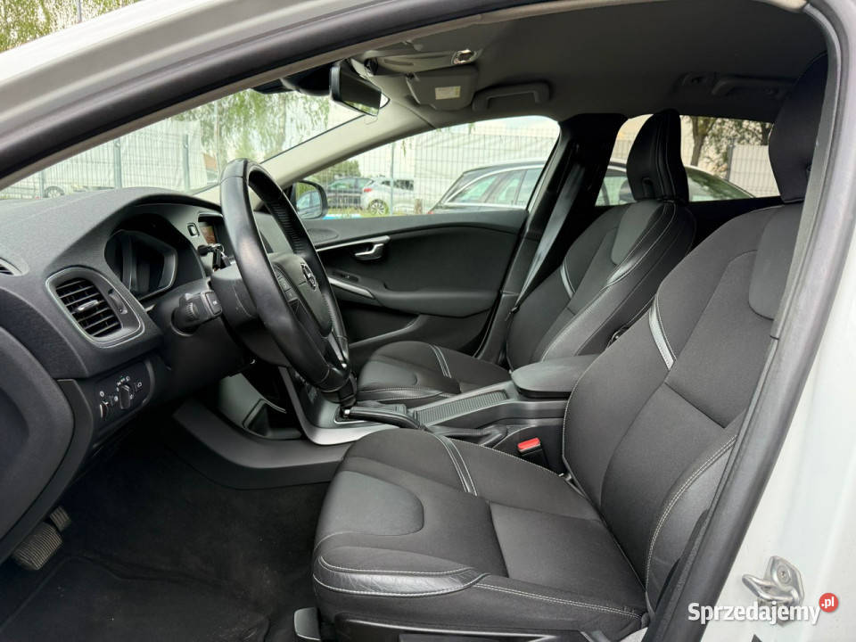 Volvo V40 20 D2 120 Automat Navi Full Led Kamera czujnik deszczu Przeźmierowo