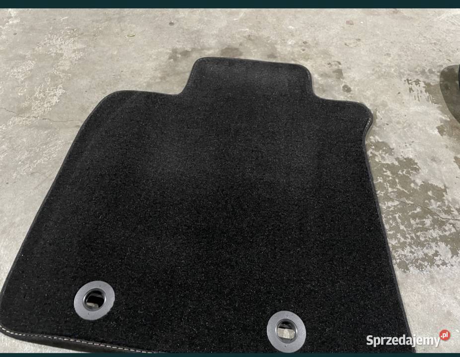 Dywaniki welurowe Toyota Avensis t27 t29 Nowe Lachowskie