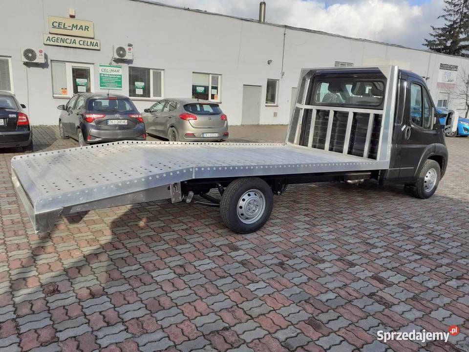 Autolaweta Laweta Najazd Pomoc Drogowa Platforma Kielce