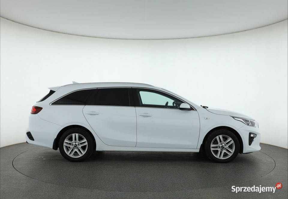 Kia Ceed 16 CRDi MHEV biały mazowieckie Piaseczno