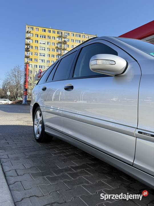 MercedesBenz Cclass W203 Zadbany nieuszkodzony Pruszków