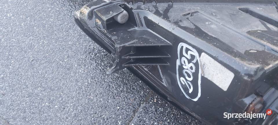 Hyundai coupe tiburon 2002 2003 2005 lampa osobowe dolnośląskie Byków sprzedam