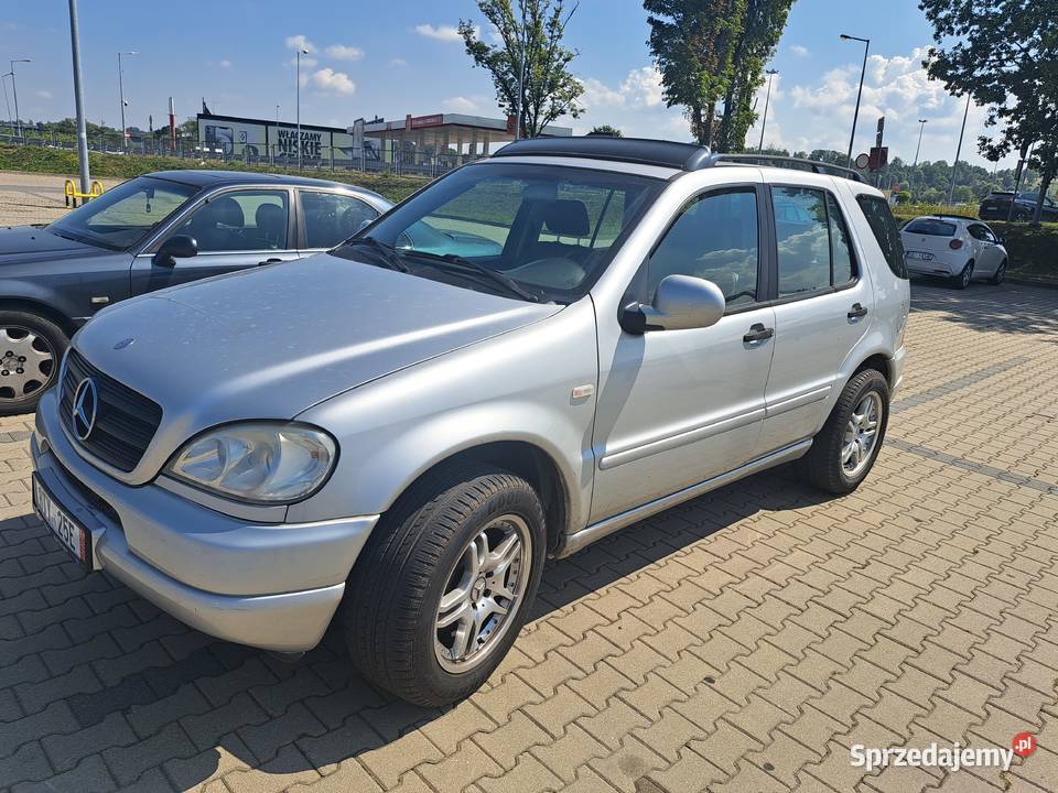 Mercedes Ml 430 V8 benzyna + gaz