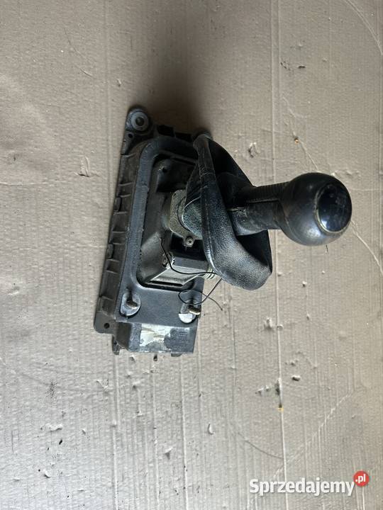 Lewarek zmiany biegów volkswagen Golf 4