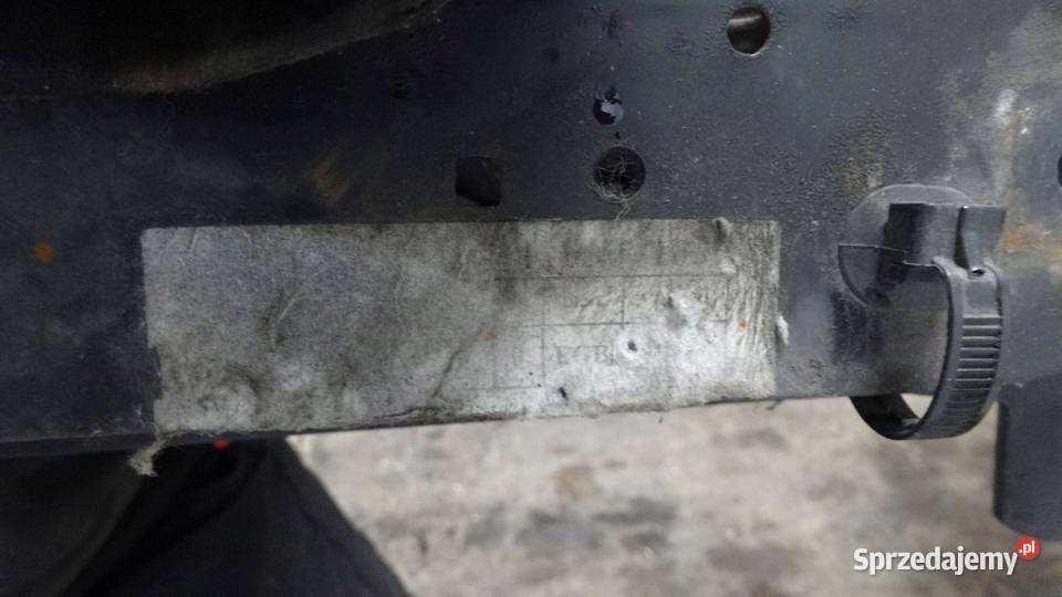 QASHQAI I J10 LIFT 15 DCI 11r pas przedni