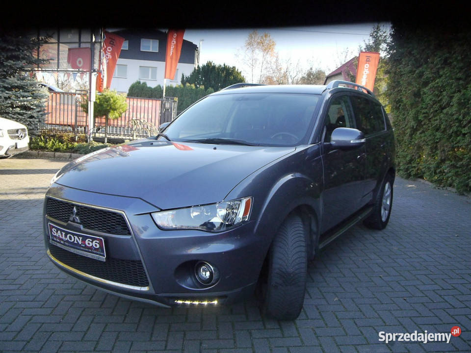 Mitsubishi Outlander 20b Skóra Stan b bez rdzy i lakier metallic Częstochowa
