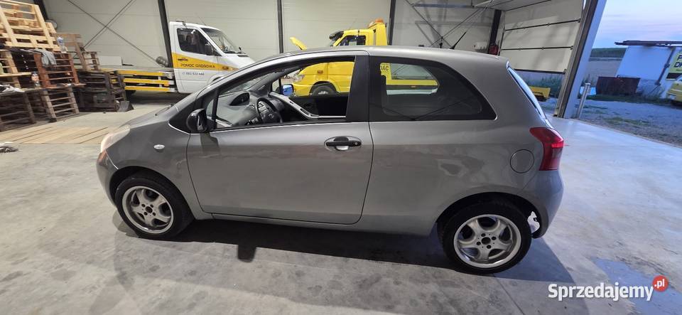 Toyota Yaris 10 998cm3 Przemyśl