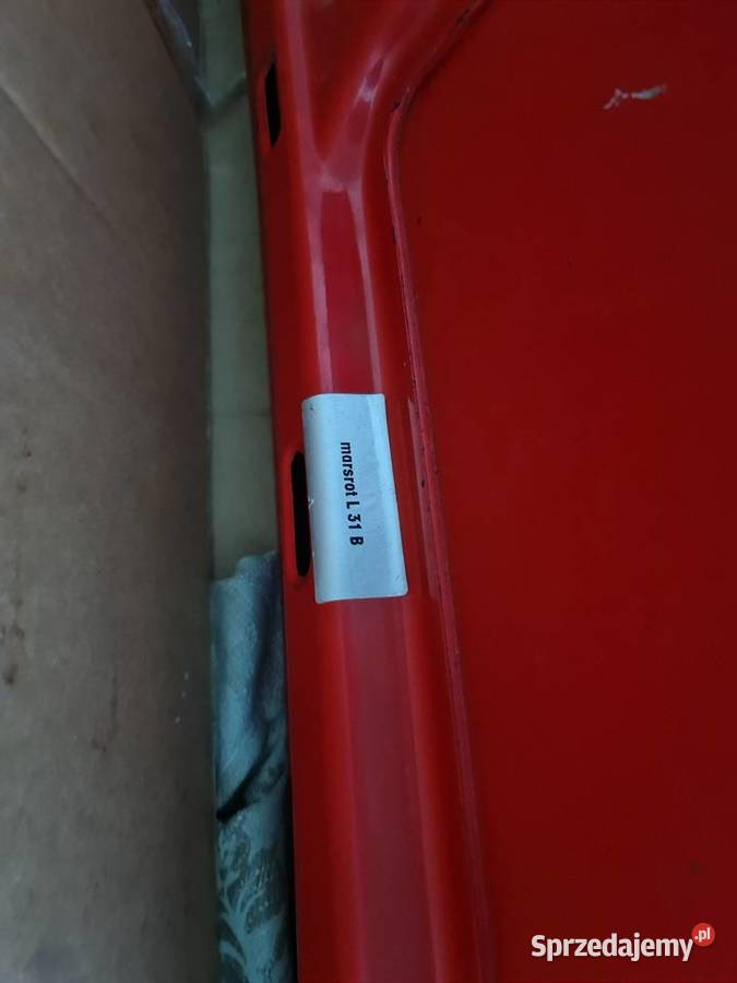 Klapa bagażnika audi 80 b1 marsrot L31B Dobrodzień
