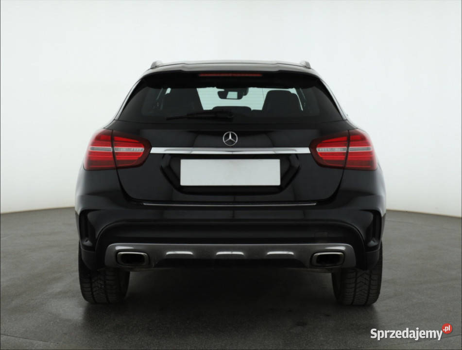 Mercedes GLA GLA 200 nawigacja Piaseczno