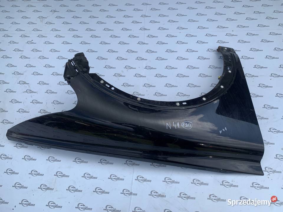 VOLVO C30 RDESIGN 07r błotnik prawy przód 180