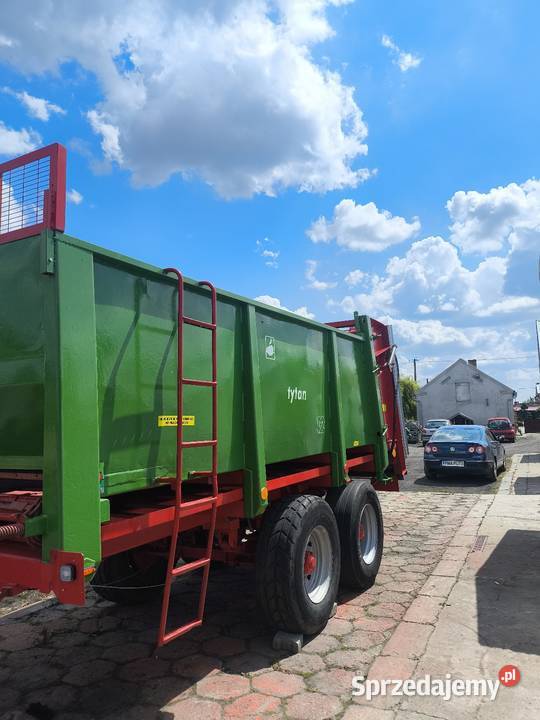 Rozrzutnik obornika Tytan 12 nieuszkodzony wielkopolskie Kościan