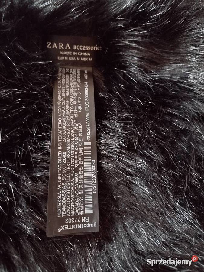 ZARA Czarny duży futrzany komin zimowy z Madrytu Kraków