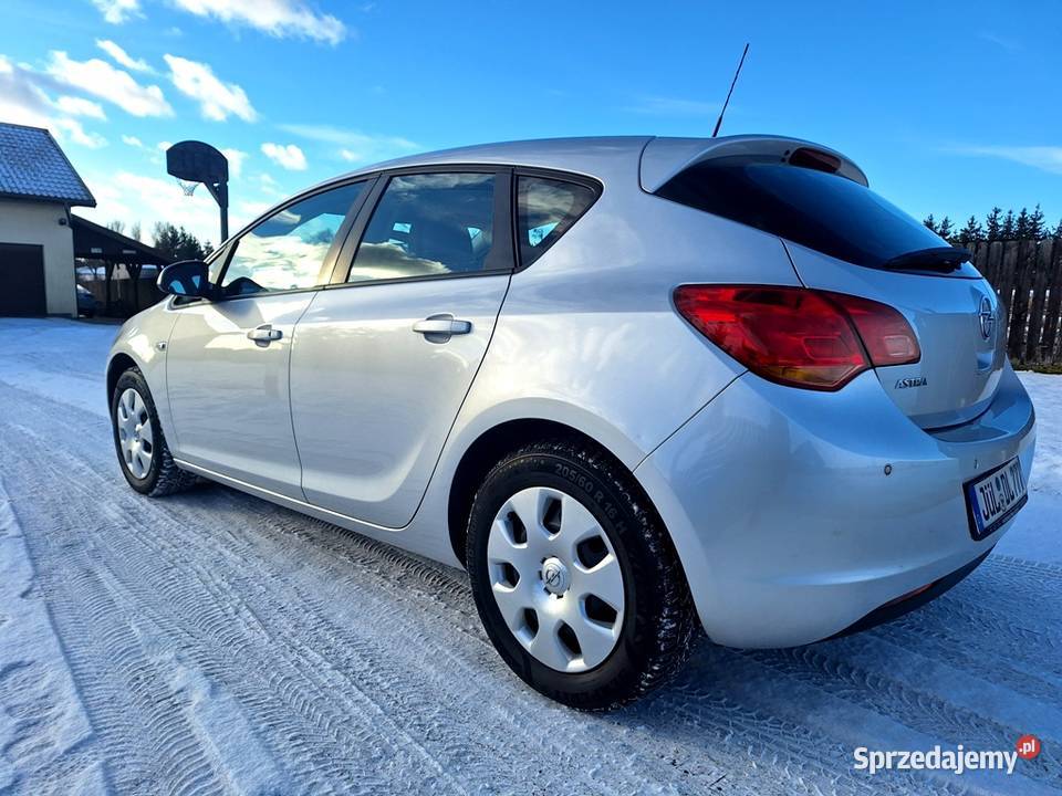 Opel Astra J Benzyna 5 drzwi Podgrzewane fotele Astra kujawsko-pomorskie Grudziądz