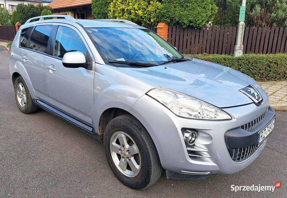 Peugeot 4007 4x4 w wersji 7 osobowej z 2007 r napęd 4x4 podkarpackie Rzeszów sprzedam