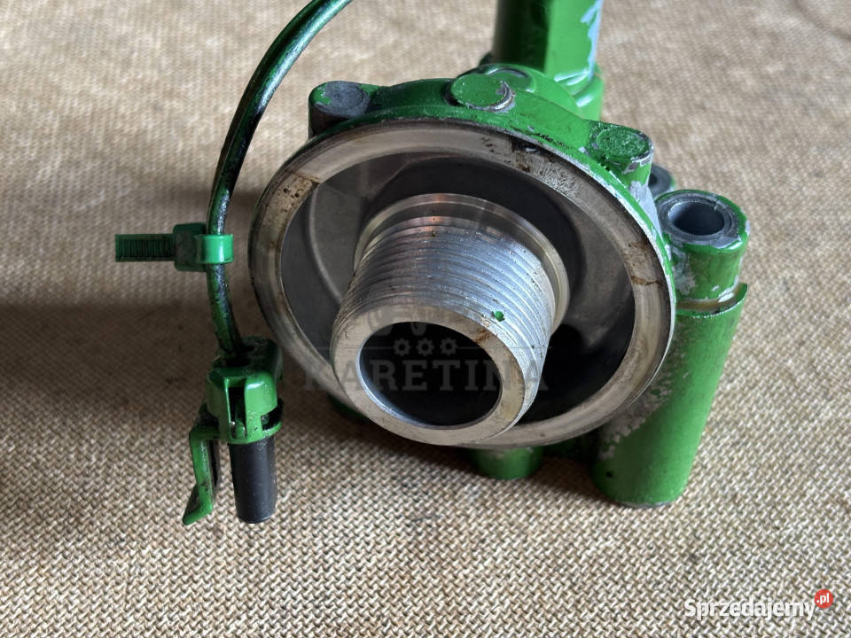 John Deere 6910 Korpus filtra oleju z wielkopolskie Jastrzębniki