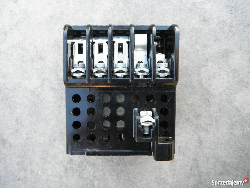 Stycznik 4CN16 220V 50Hz 30A Nowe 4cn 16 Chlewiska