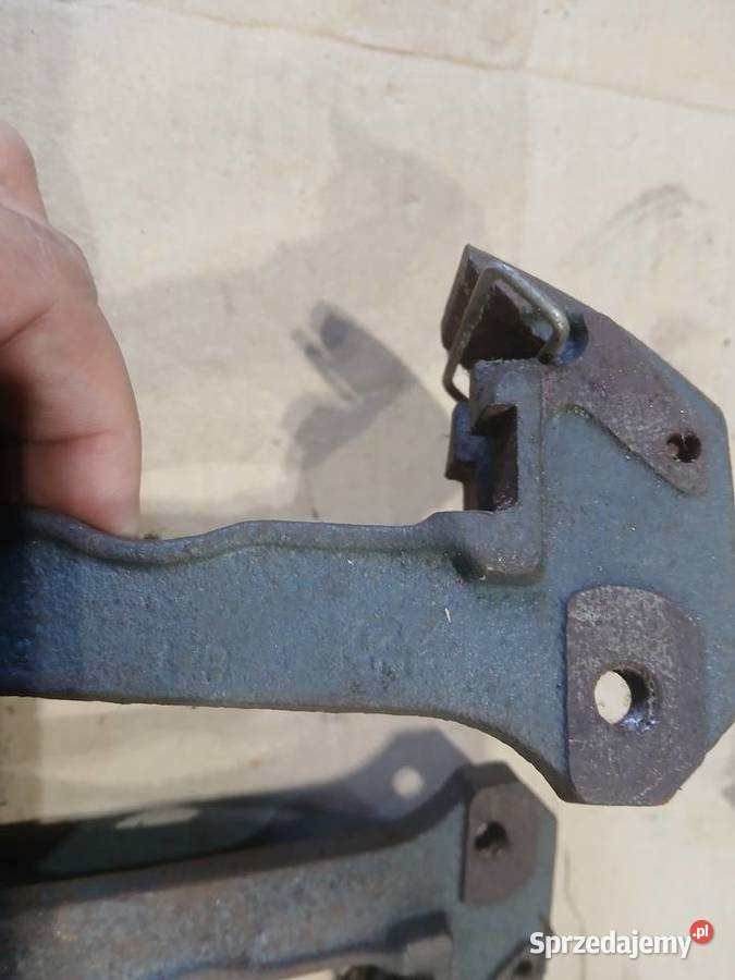 Jarzmo zacisku hamulcowego do fiata 125p Koluszki